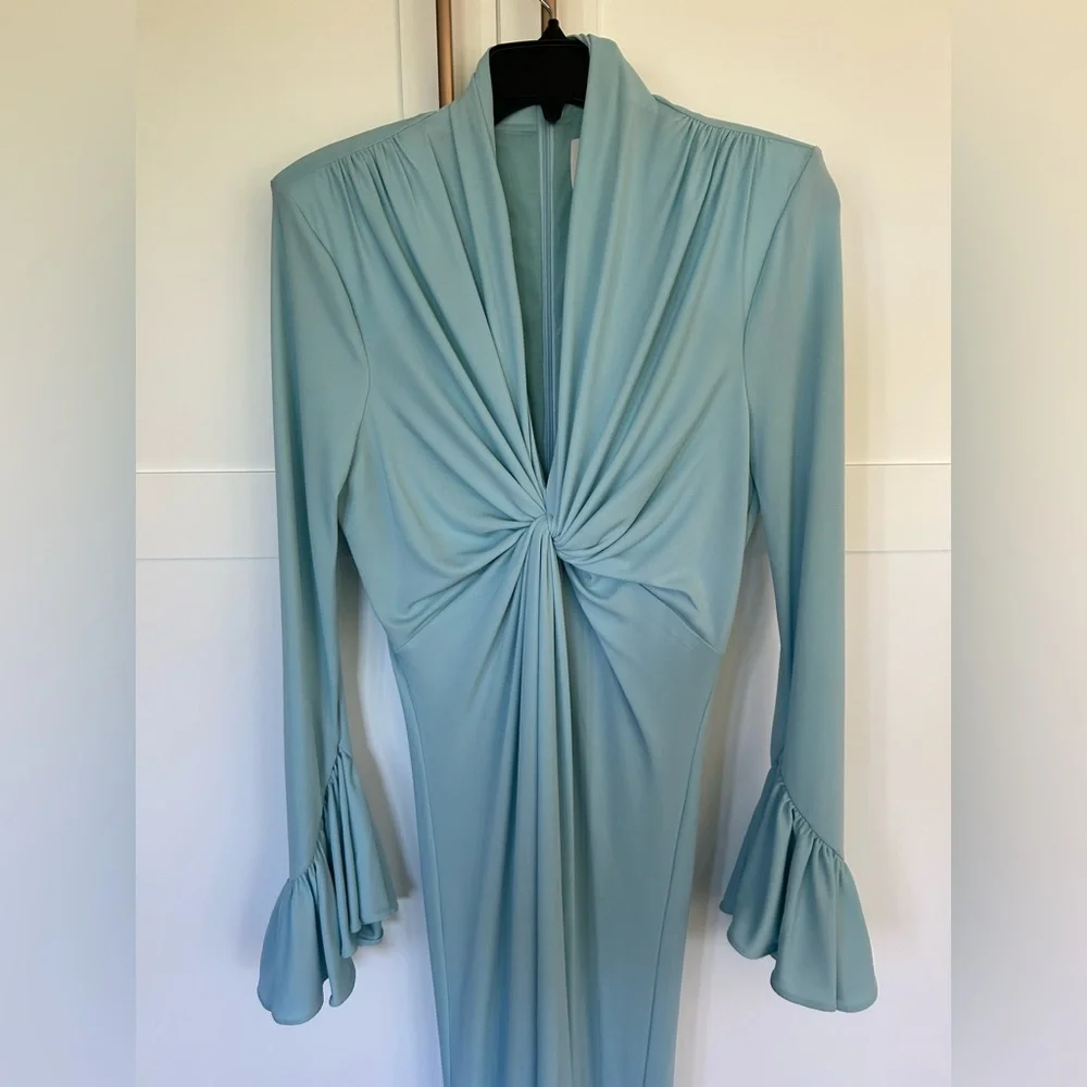 cinq a sept Evelyn Gown - Picture 2 of 9